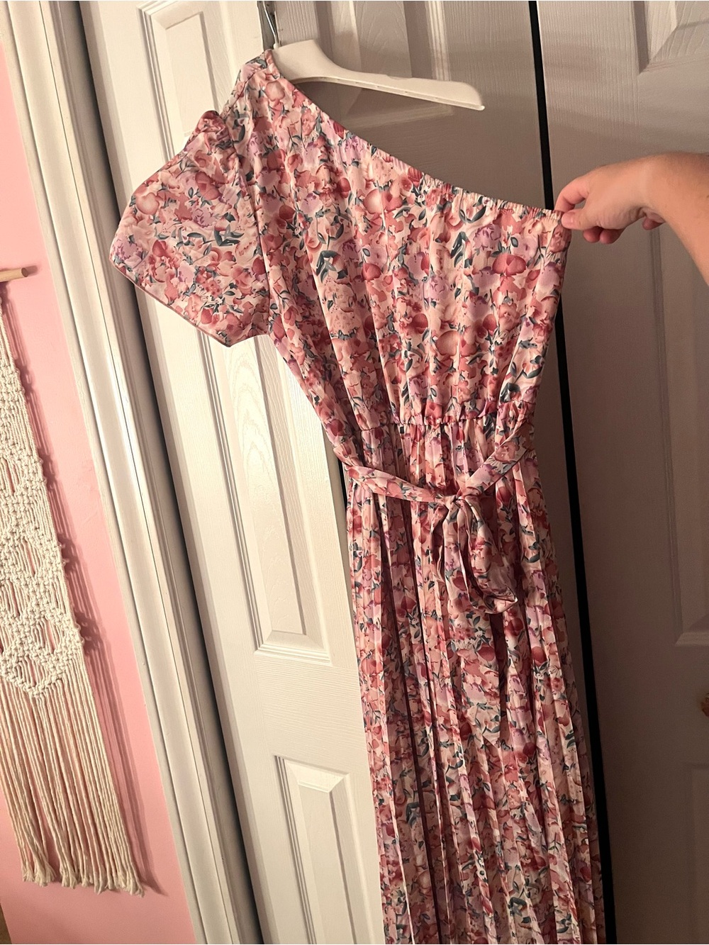 One shoulder pleated maxi dress